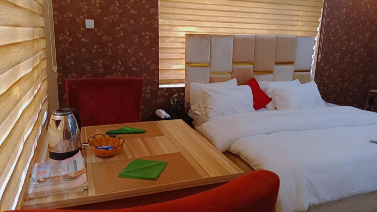 Nuit De Paris Hotel Abuja Luaran gambar