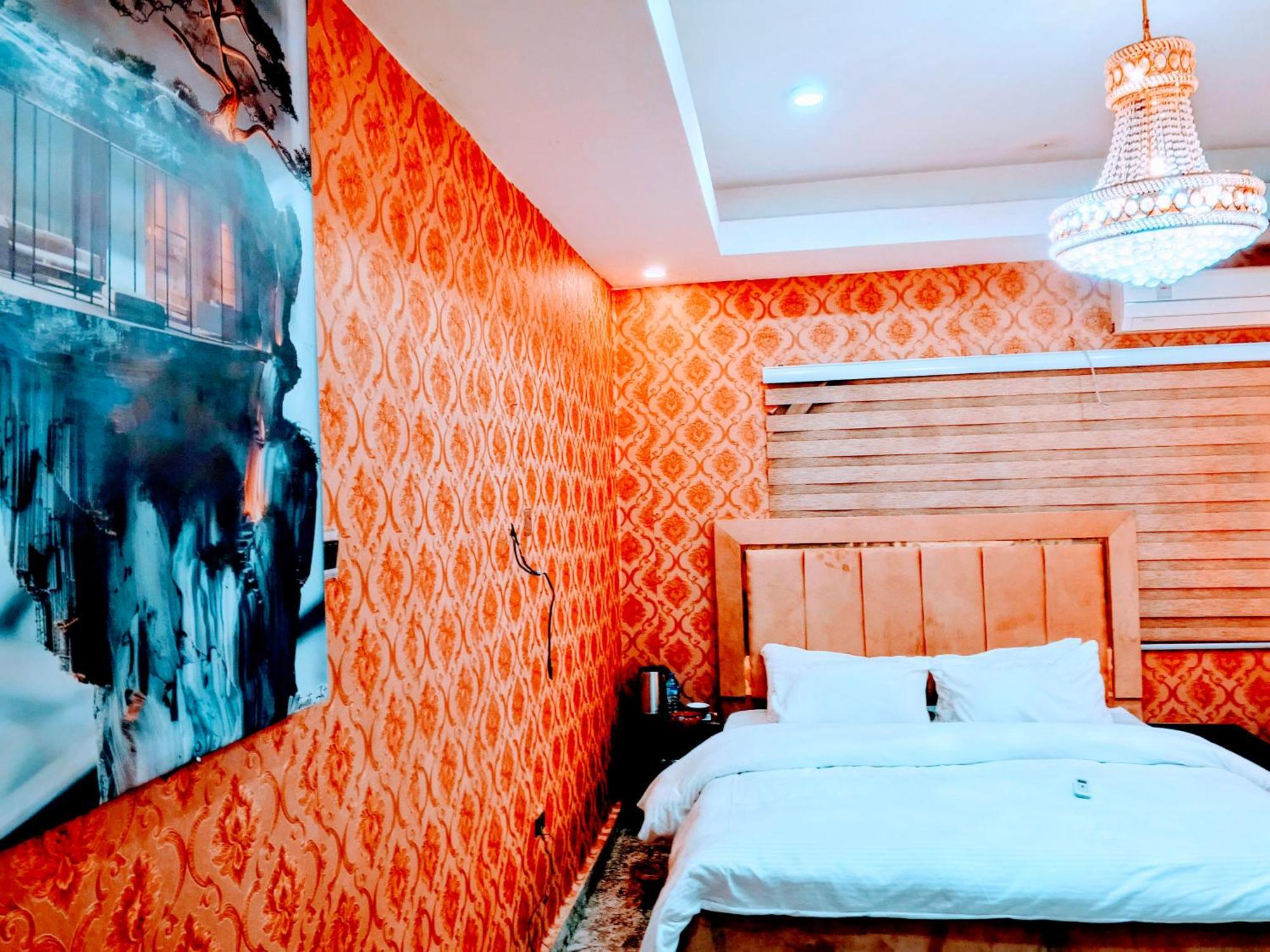 Nuit De Paris Hotel Abuja Luaran gambar
